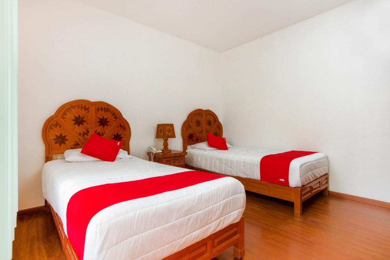 Oyo Hotel Montes, Atlixco Puebla Dış mekan fotoğraf